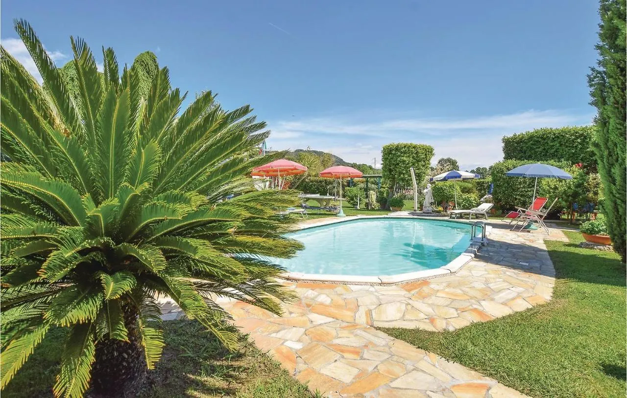 Holiday home Villa Ortensia Capezzano Pianore Italy